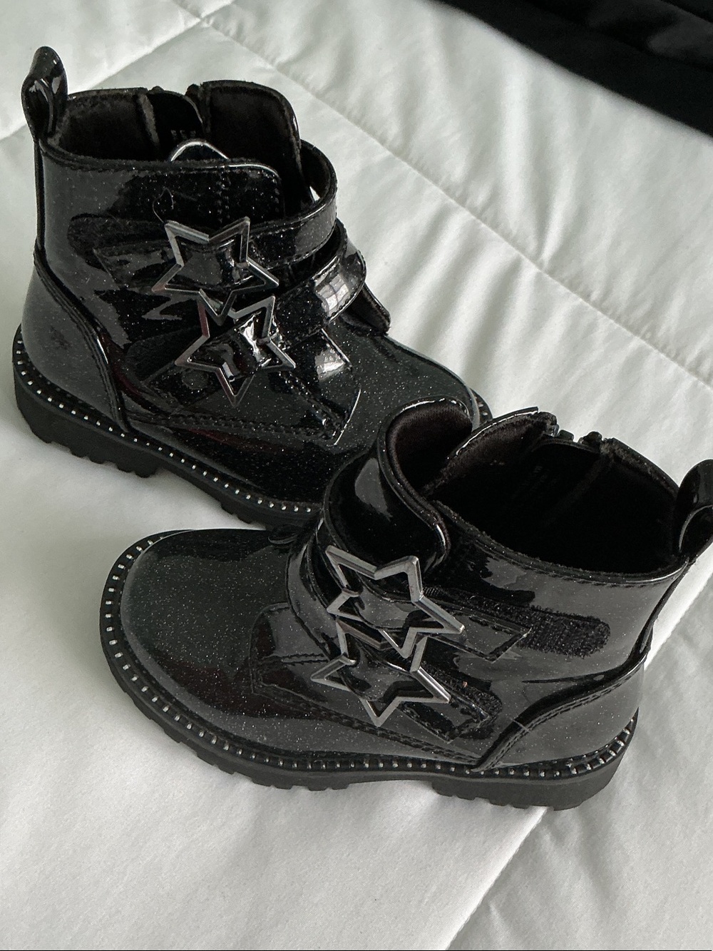 Self Esteem - Toddler Girls Size 6 Black Glitter Star Buckle Ankle Boots